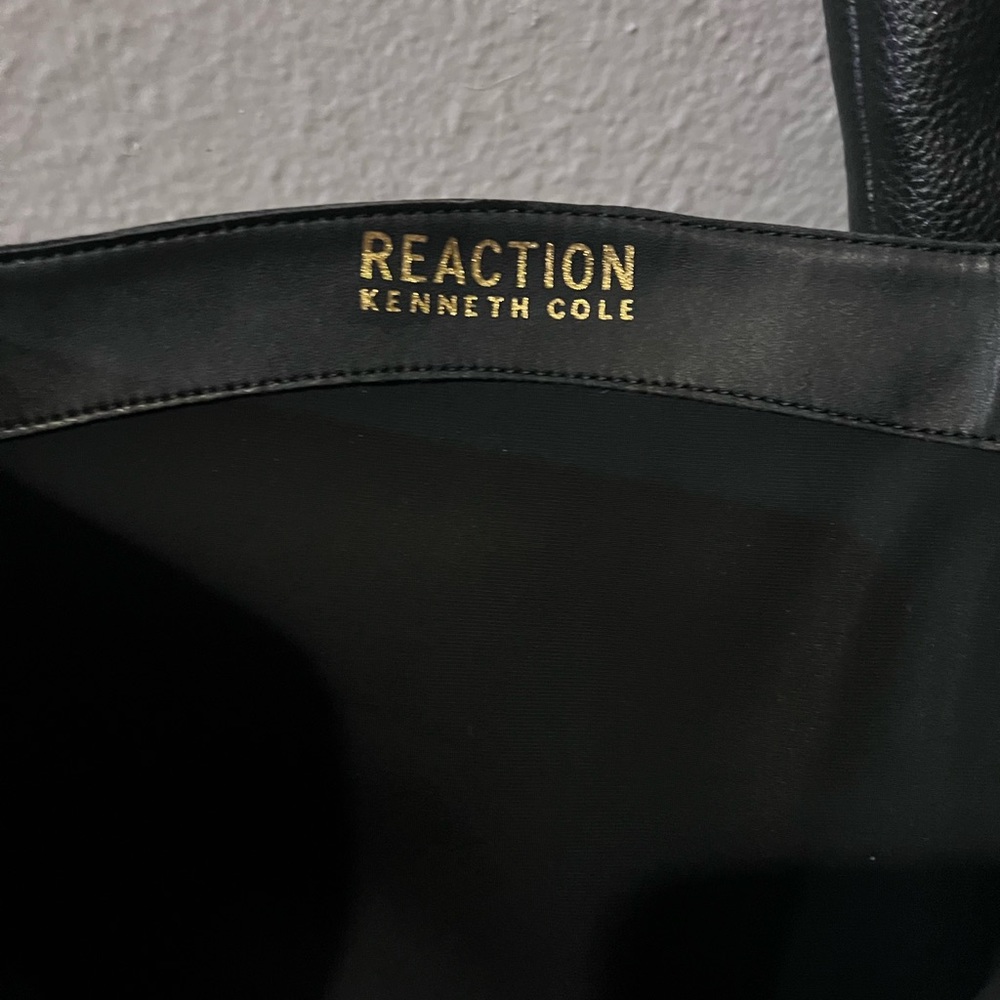 Kenneth Cole Reaction - Picture 7 of 9